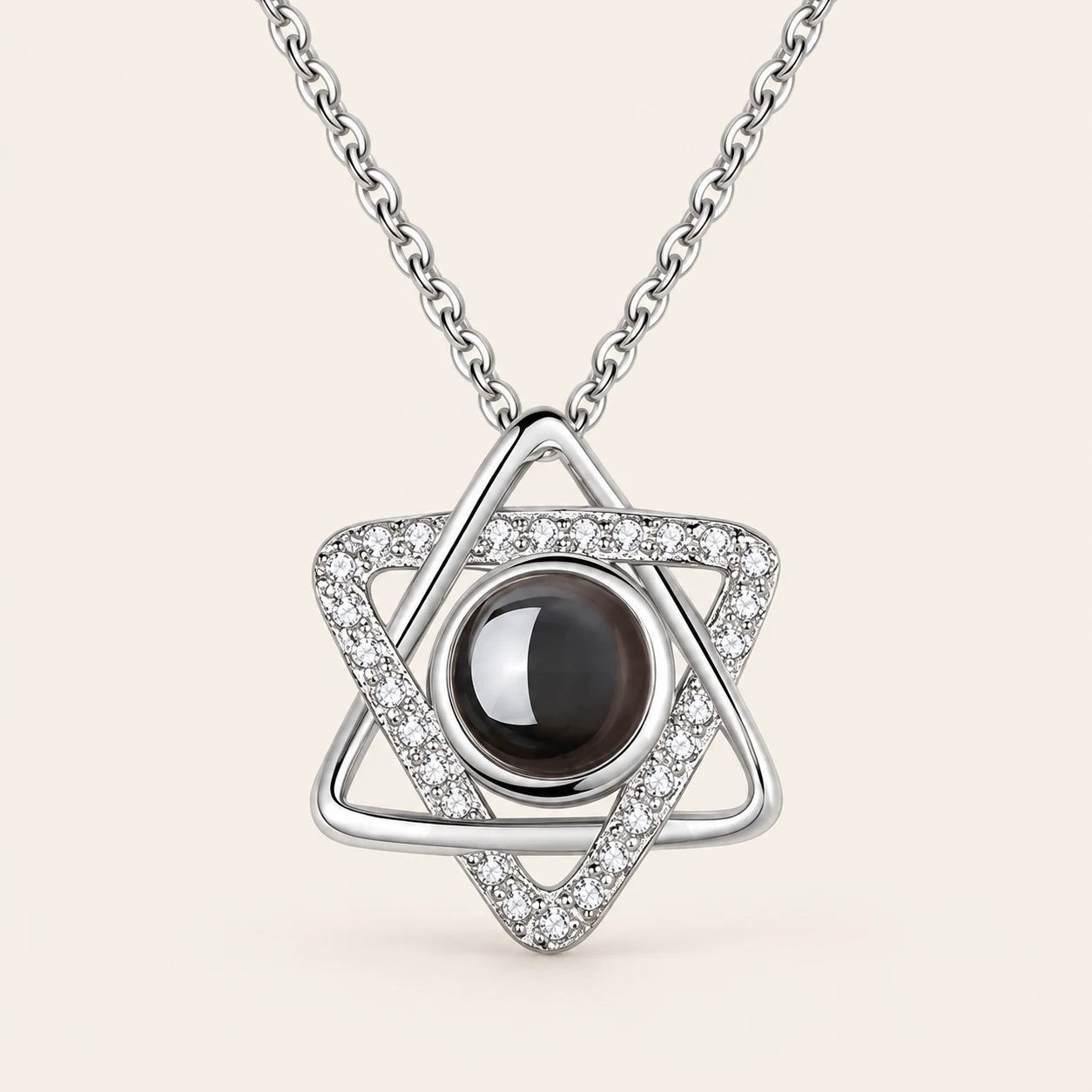 שרשרת אישית עם תמונה מוקרנת